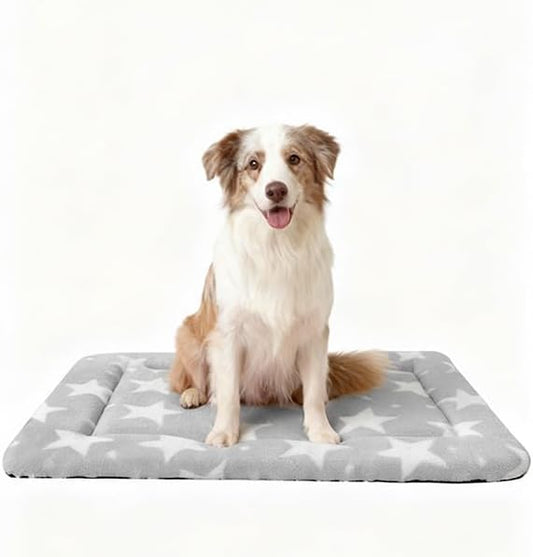 Fogkiss Dog Bed Mat, Reversible Dog Crate Pad with Washable Kennel Mat and Soft Foam, Pet Bed for Dogs & Cats, for Crates Carriers & Travel(Big&Small Stars Grey, 35" L*23" W*1.5" Th)