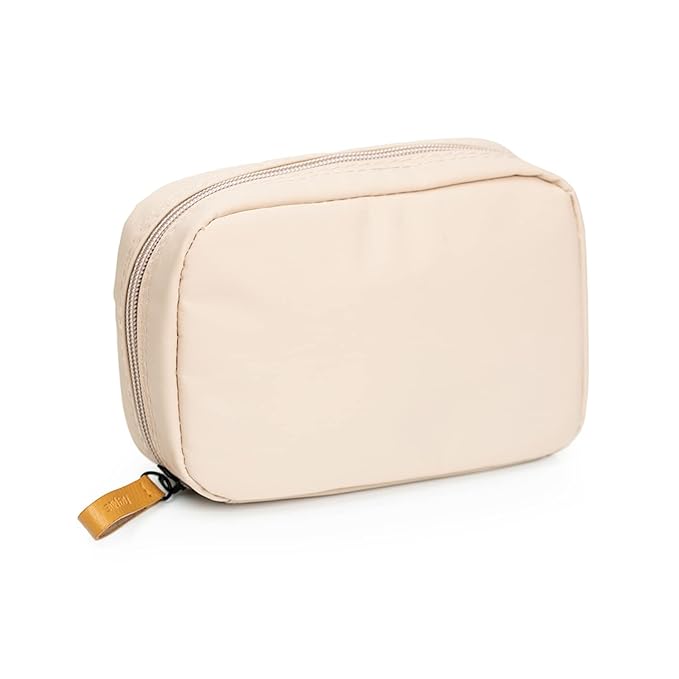 Hekyip Rectangular Beauty Bag, Small Travel Makeup Bag for Purse, Portable Waterproof Cosmetic Pouch for Ladies Women (Rectangular - Beige)