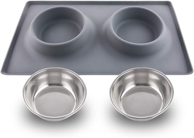 Dog Bowls with Mat, Cat Food Water Bowl Set (13.5oz Each) in No Spill Silicone Mat, Dual Pet Feeder Bowl for Puppy, Cats, Small Medium Dogs (Square, Grey)