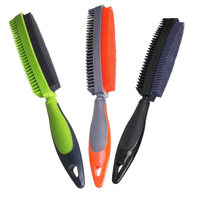 Rubber Pet Hair Removal Brush for Couch Clothes Dog Cat Pet Hair Carpet, Also Used as Dog Cat Bath Brush with Massage Effect(black，orange，green)