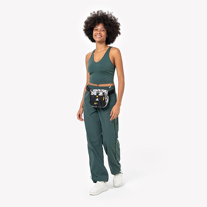 OllyDog Backcountry Day Bag | Hands-Free Dog Training Treat Pouch | Fanny/Hip Pack with Zipper Closure & Built-in Poop Bag Dispenser | Removable Waist Clip (Magnolia)