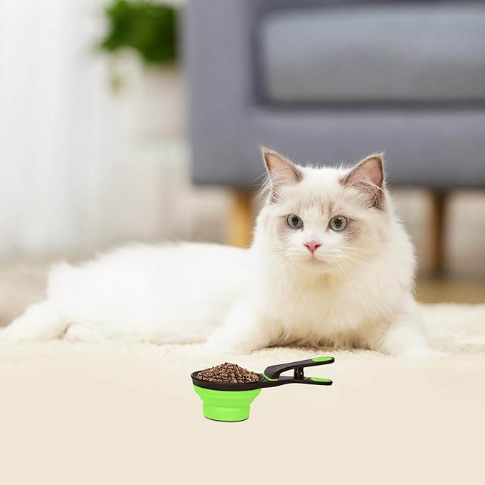 PNEUICALLY Collapsible Silicone Dog Food Scoop Foldable Pet Food Measuring Cup with Bag Clip 3 in 1 Multi-Function Silicone Dog Food Scooper (Green, Medium)