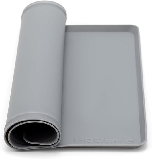 PetSafe Fountain & Feeder Mat - Keeps Floors Clean & Dry - Waterproof Pet Feeder Mat - Non-Slip Design - Raised Lip Placemat - Food-Grade Silicone - Dishwasher Safe