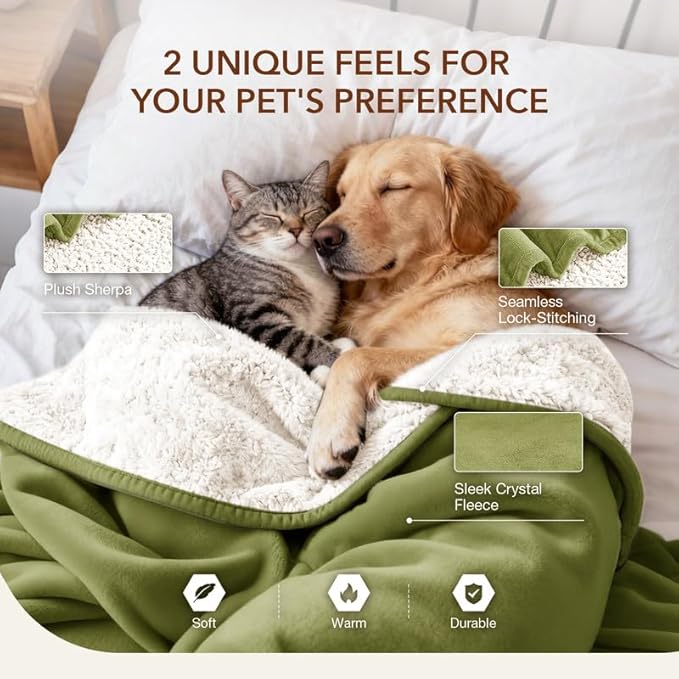Lekereise Reversible Waterproof Dog Blanket, Super Soft Couch Cover for Dogs, Washable Leak-Proof Protector for Sofa Bed Car Seat, for Cats to Large Dogs (Green, 30" x 40")
