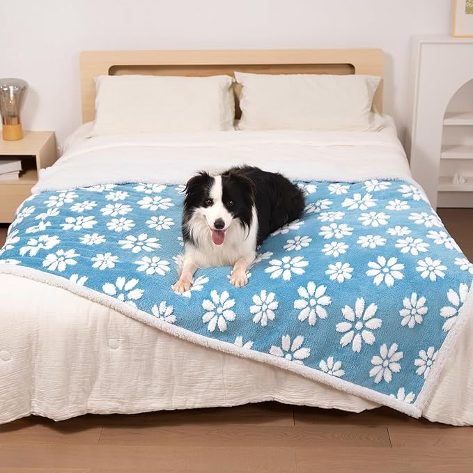 Yaning Waterproof Blanket for Dog Puppy Cat, Cute 3D Textured Flower Dog Blanket for Bed Couch Sofa, Soft Liquid Pee Proof Furniture Protector, 30"x40", Blue