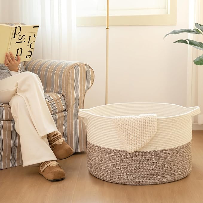 OIAHOMY 115L Extra Large Blanket Basket for Living Room, 23.6" x 15.4" Woven Cotton Rope Laundry Basket for Organizing Pillows, Decorative Stuffed Animal Toy Storage for Nursery, Jute and White