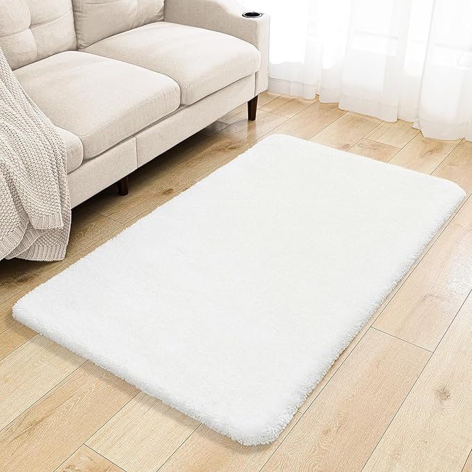 White Bathroom Rugs 36"x60" - Extra Large Microfiber Bath Mat, Non Slip Absorbent and Washable Bathroom Rug, Plush Fluffy Floor Mat - Ideal for Spacious Bathrooms or Bedrooms