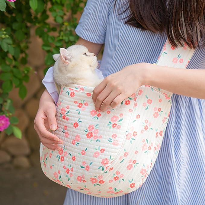Floral Print Pet Carrier Bag for Small Dogs and Cats, 5-15 Lbs Pet Purse,Hands-Free Design Dog Purses(Red Floral, Small)