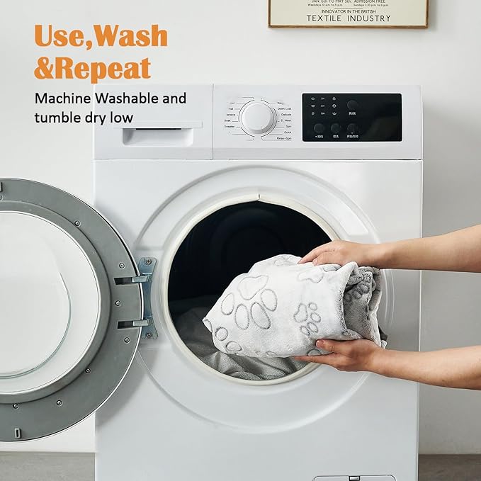 Qeils Reusable Puppy Pads, 34"x 36" 4 Pack Washable Pee Pads for Dogs, Waterproof Non Slip Wee Wee pad, Absorbent and Leakproof Training Mats for Potty, Crate, Playpen, Bed, Sofa