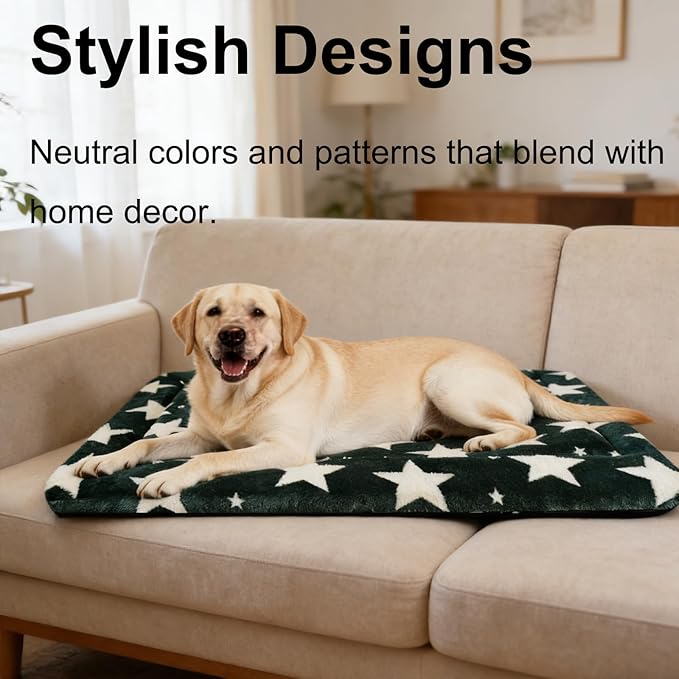 Fogkiss Dog Bed Mat, Reversible Crate Pad & Durable Dog Bed - Machine Washable Kennel Mat with Ultra Soft for Large Dogs (Big&Small Stars Green, 35" L*23" W*1.5" Th)