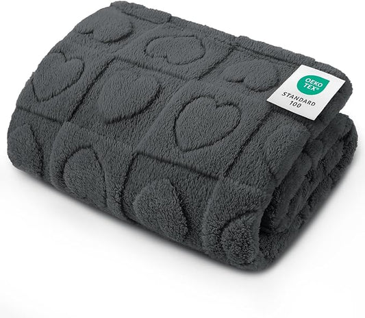 Luciphia Small Dog Blanket Washable Pet Bed Cover Soft Fluffy Puppy Blanket with Premium Fleece 300GSM Cozy Calming Cat Blankets for Indoor Cats Grey 41x31 inch