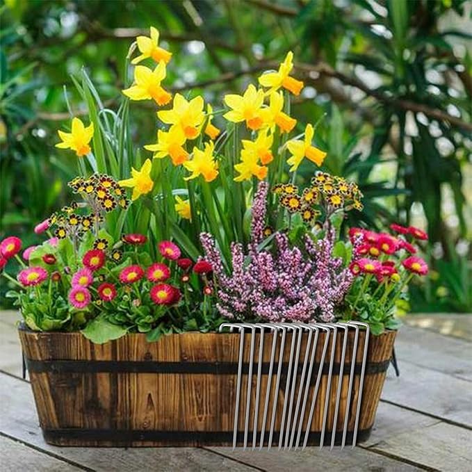 12 Inch Galvanized Garden Landscape Staples Stakes, 25 50 100 PCS Anti-Rust Garden Staples Tent Ground Stakes U-Shaped Landscape Pins for Secure Lawn Fabric, Decoration (50, 12 Inch)