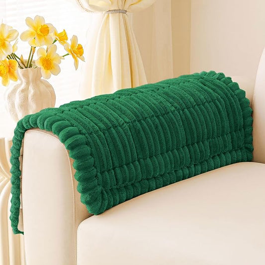 Smiry Couch Cover for Dogs, Non Slip Washable Sofa Protector for Pets, Soft Furniture Cover for Pet, Stylish Sofa Covers, Cozy Protect Against Fur, Dirt & Everyday Messes (Turquoise, 27.6" x 27.6")