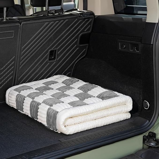 Backseat Pet Bed Mat,Dog Bed for Car,Dog Seat Cover for Car Back Seat, Non-Slip Travel Pet Mat, Fit for Backseat Extenders and Seat Covers (Light Gray&White)