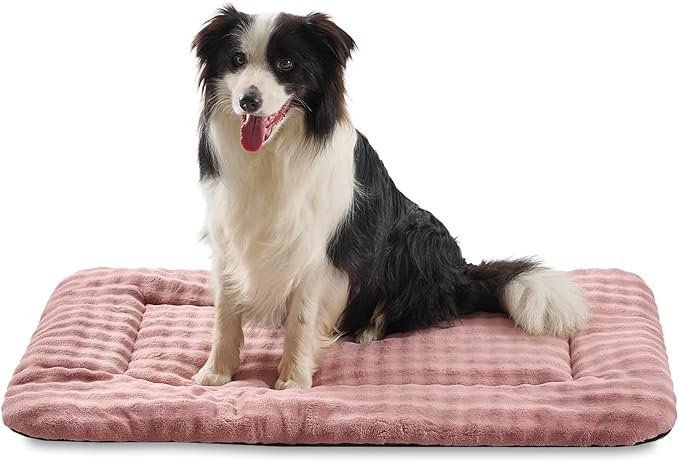 Dog Bed Mat Crate Pad for Large Dogs, Washable Soft Pet Sleeping Mat Kennel Pad with 3D Bubble Pattern, Dusty Pink, 36"x 23"