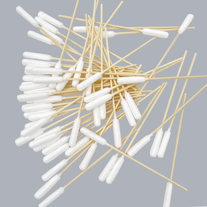 6 Inch Long Cotton Swabs for Dogs ，Cat，Small Pet Ears Cleaning, Pet Cotton Ear Buds Swabs,Ear Cleaning Swabs with Bamboo Handle,Apply for Daily Ear Cleaning Removes Wax, Dirt (200pcs)