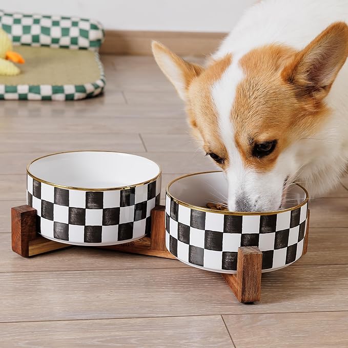 Ceramic Dog Bowls for Medium Dogs, 3.5 Cup Checkered Dog Food and Water Bowl with Acacia Wood Stand, Non-Slip Anti-Tip Elevated Feeding Station, Pink and White
