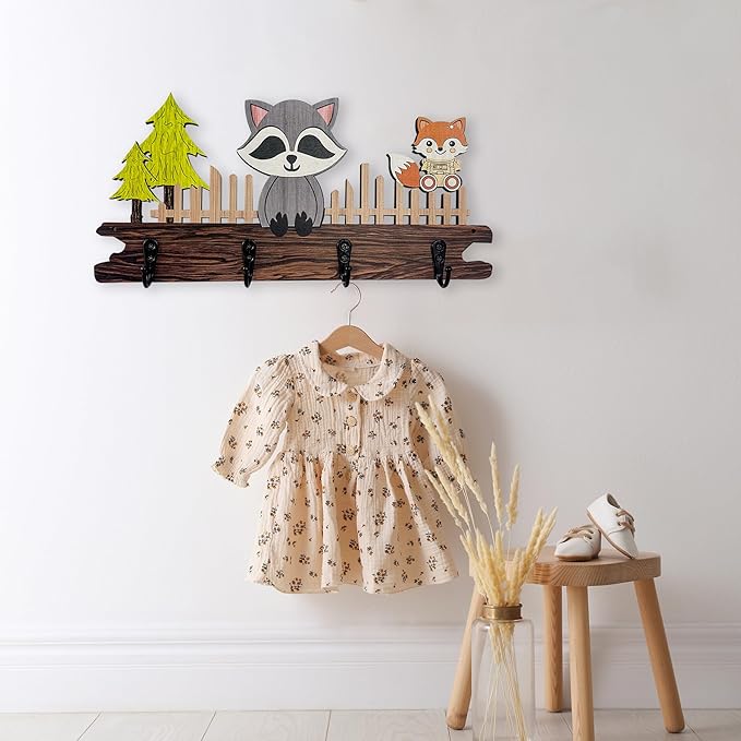 Midrean Dog Leash Holder for Wall Mount, Farmhouse Wooden Dog Claw Hooks, Paws Key Rack Accessories for Rustic Home Decor (Raccoon)