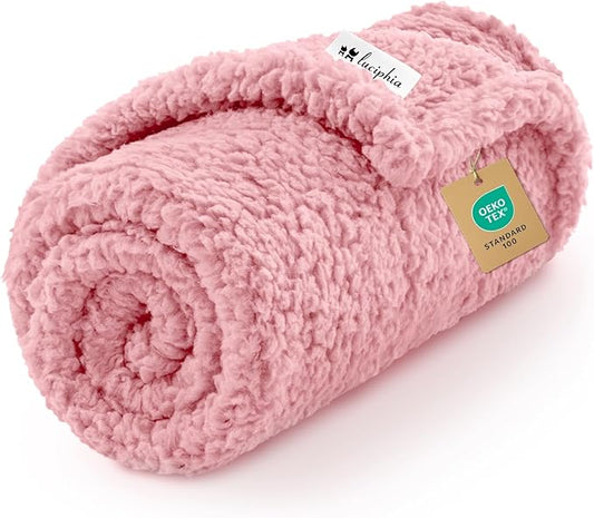 Luciphia Premium Fleece Pet Blanket for Small Medium Dogs Puppy Soft Sherpa Calming Cat Throw Blankets(Pink,41x31 inches)