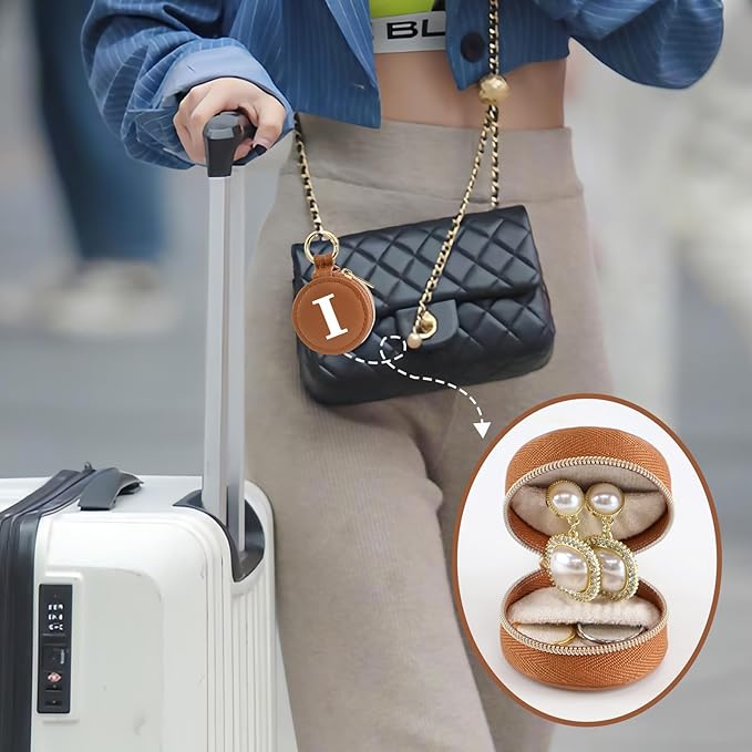 Mini Initial Travel Jewelry Case Ring Holder, Brown Faux Leather Small Jewelry Organizer Box Gifts for Women Girls Nurse Teacher, Gym Travel Accessories Keychain Pouch for Earrings Rings Necklace I