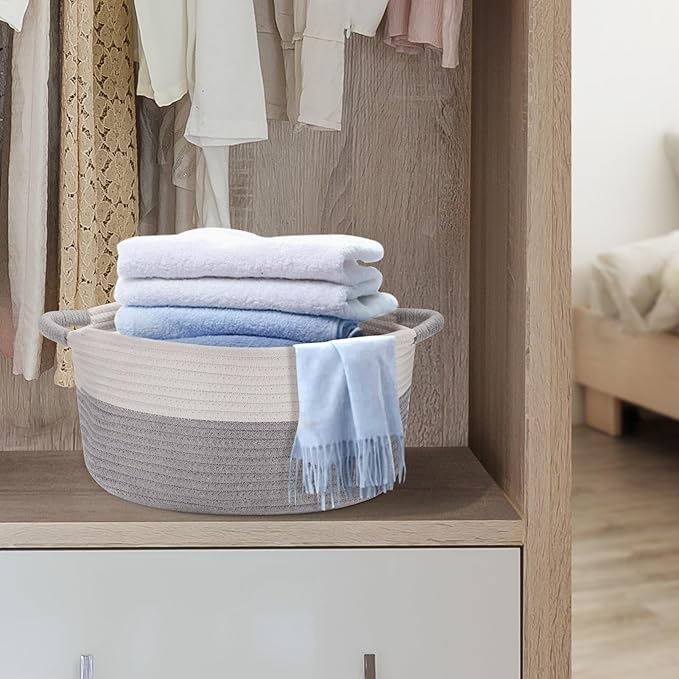 Medium Rope Basket with Handles, Medium Bohe Storage Basket, 17 "L x 12.5" W x 8.5 "H, Home Decor Organizer for Towels,toys, Books & Magazines