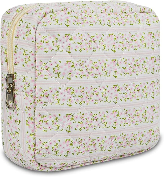 Small Floral Quilted Makeup Bag, Coquette Aesthetic Travel Toiletry Organizer for Women, Lightweight Cotton Cosmetic Pouch
