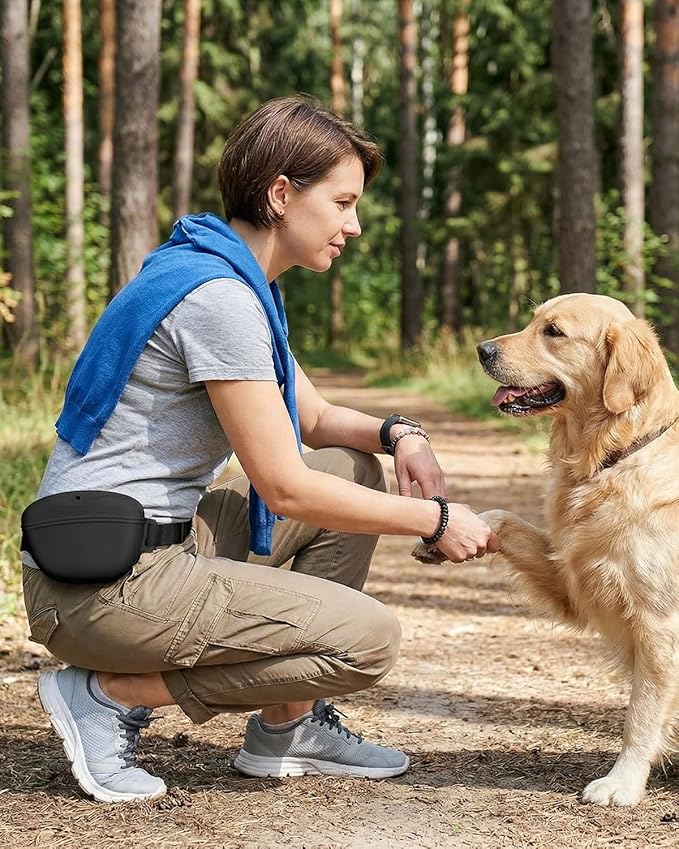 Dog Treat Pouch with Training Clicker, No-Spill Magnetic Closure, Hands-Free Waist Belt for Pet Training, Dog Walking & Obedience, 1.67-Cup