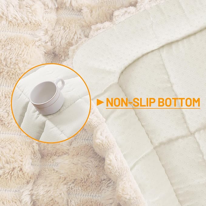 Smiry Pet Couch Cover for 3 Cushion Sofa, Non-Slip Fuzzy Couch Cover for Dogs Washable, Thick Soft Sofa Slipcovers Cushion Protector Pet Friendly (Cream, 27.6" x 47")