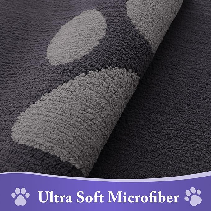 Buganda Dog Door Mat for Muddy Paws, Absorbent Dirt Trapper Non Slip Indoor Doormats, Washable Low-Profile Mat for Mud Dogs, Entryway Carpet for Inside Floor (47x32 Inches, Dark Grey)