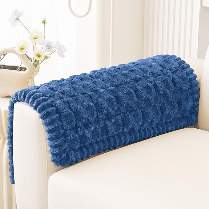 Smiry Pet Couch Cover for 3 Cushion Sofa, Non-Slip Fuzzy Couch Cover for Dogs Washable, Thick Soft Sofa Slipcovers Cushion Protector Pet Friendly (Navy, 27.6" x 27.6")