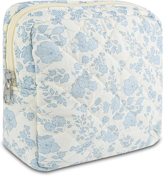 Small Floral Quilted Makeup Bag, Coquette Aesthetic Travel Toiletry Organizer for Women, Lightweight Cotton Cosmetic Pouch