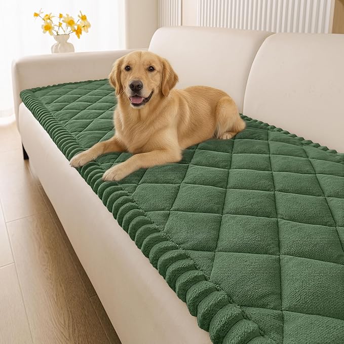 Smiry Fuzzy Couch Cover for Dogs, Non Slip Washable Pet Sofa Cover, Scratch Proof Hair Resistant Plush Sofa Slipcover, Pet Friendly Couch Cushion Protector for Cat, Green, 27.6" x 47"