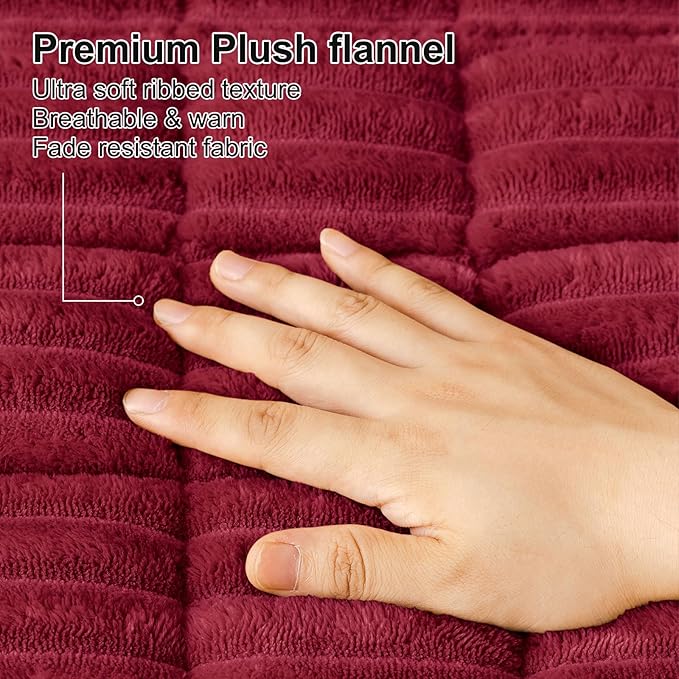 Smiry Couch Cover for Dogs, Non Slip Washable Sofa Protector for Pets, Soft Furniture Cover for Pet, Stylish Sofa Covers, Cozy Protect Against Fur, Dirt & Everyday Messes (Red, 27.6" x 70.9")