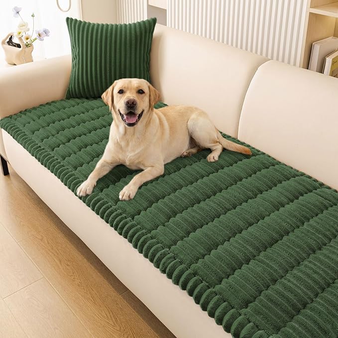 Smiry Couch Cover for Dogs, Non Slip Washable Sofa Protector for Pets, Soft Furniture Cover for Pet, Stylish Sofa Covers, Cozy Protect Against Fur, Dirt & Everyday Messes (Dark Green, 35.4" x 70.9")