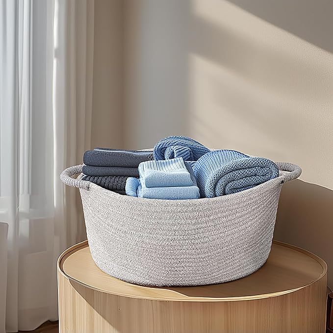 Medium Rope Basket with Handles, Medium Bohe Storage Basket, 17 "L x 12.5" W x 8.5 "H, Home Decor Organizer for Towels,toys, Books & Magazines