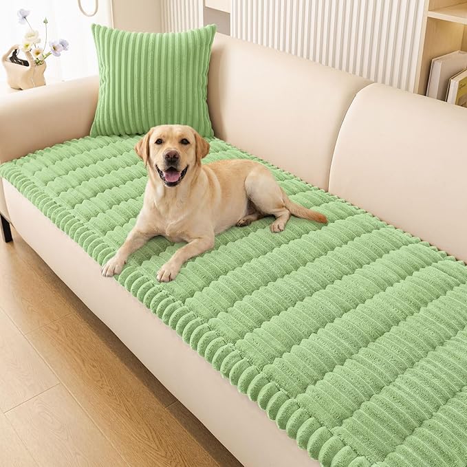Smiry Couch Cover for Dogs, Non Slip Washable Sofa Protector for Pets, Soft Furniture Cover for Pet, Stylish Sofa Covers, Cozy Protect Against Fur, Dirt & Everyday Messes (Grass Green, 27.6" x 70.9")