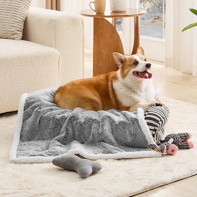Waterproof Dog Blanket, Reversible Faux Fur & Sherpa Puppy Throw for Couch, Bed & Crate Protection, Soft Cozy Dog Blanket for Small Medium Dogs, 30"x40", Black