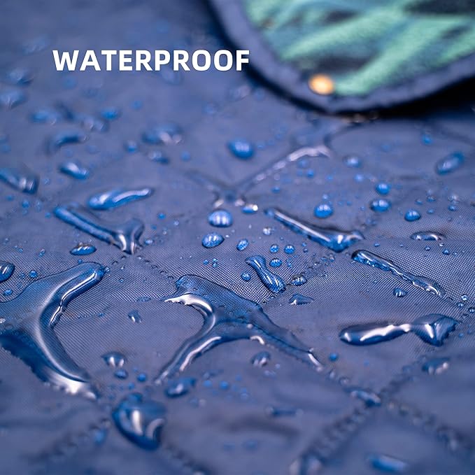 KawaGebo Kamp Outdoor Waterproof Blanket, Foldable Fleece Stadium Blanket for Outdoor Sports Event, Camping, Car, Pet, Picnics - Windproof, Wearable, Machine Washable 80" x 58" (Jungle)