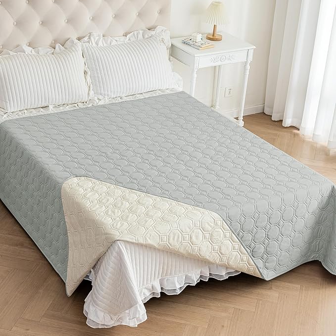 ZNSAYOTX Ultimate Cozy Blankets (82"x120") 100% Waterproof Bed Mat Blanket for Dog Pets, Couch Sofa Protector with Non-Slip Back Washable Durable, Pee Scratch Proof Easy to Clean (Light Grey)