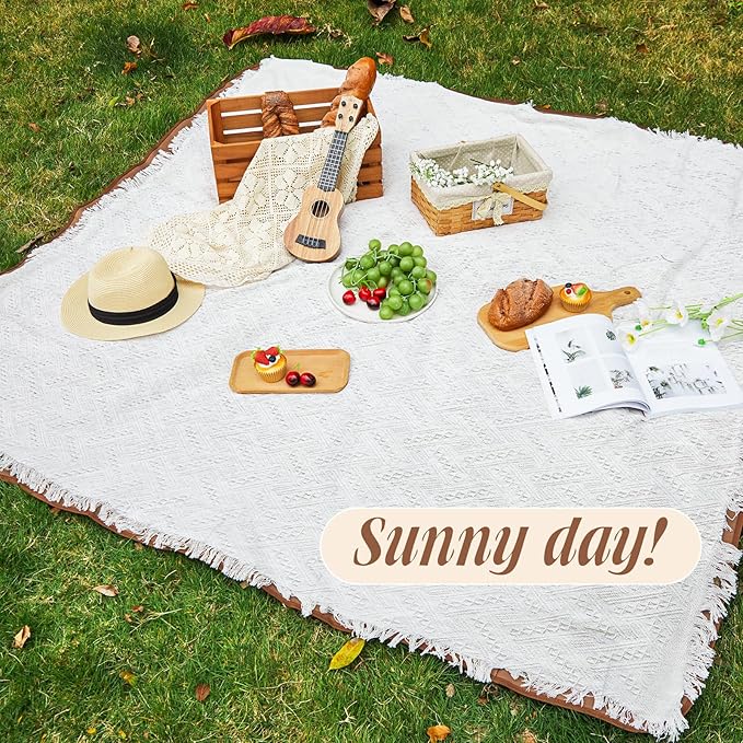VitalCozy Waterproof Picnic Blankets Outdoor Blanket Foldable 2 in 1 Double Layer Sandproof Beach Mat with Carry Strap for Camping Lawn Park Beach Grass(White)